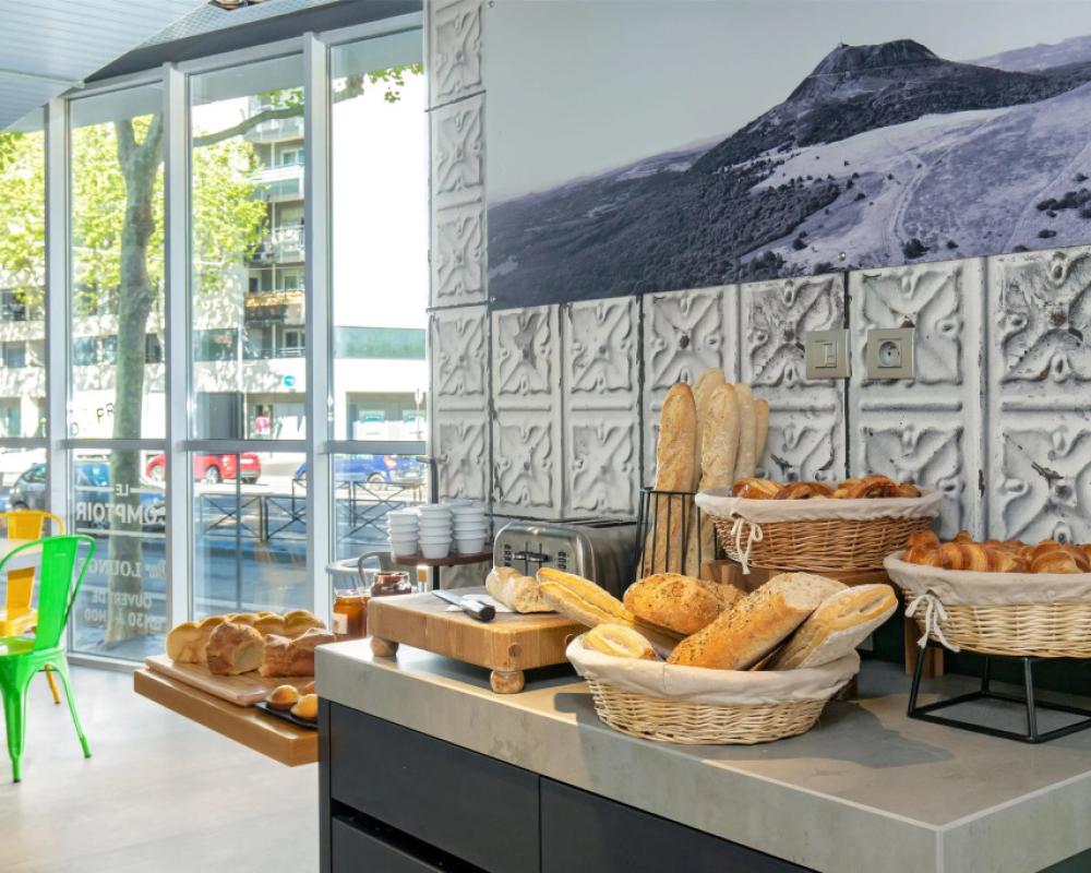 фото Campanile Clermont Ferrand Centre