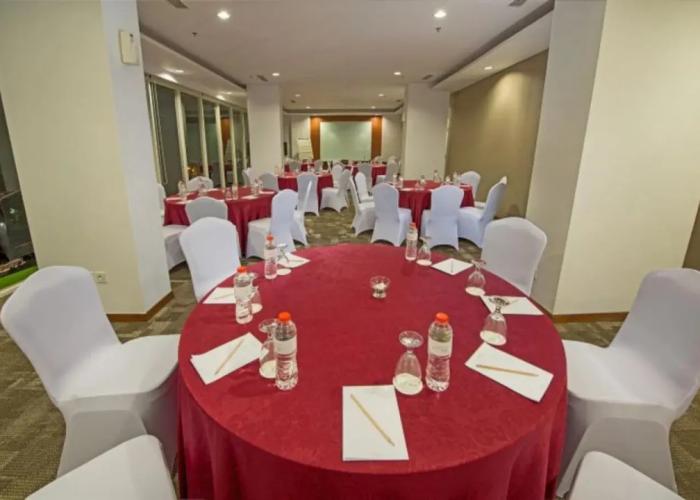 Whiz Prime Hotel Pajajaran Bogor