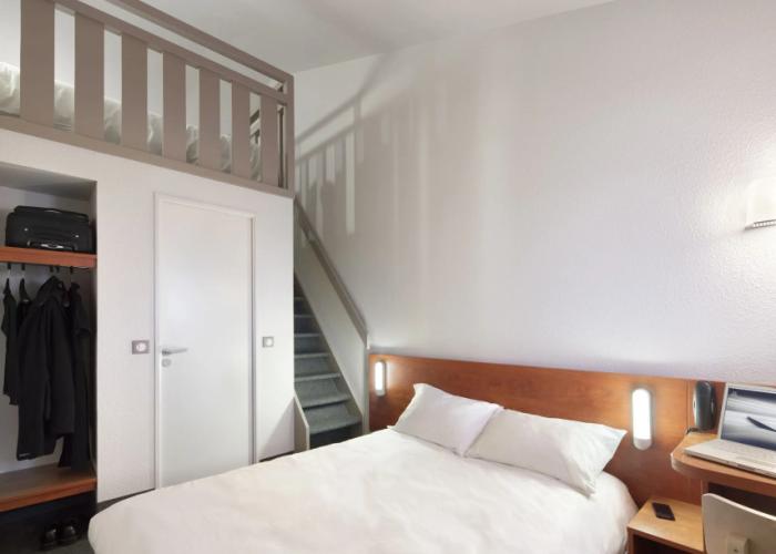 B&B HOTEL Clermont-Ferrand Le Brézet Aéroport