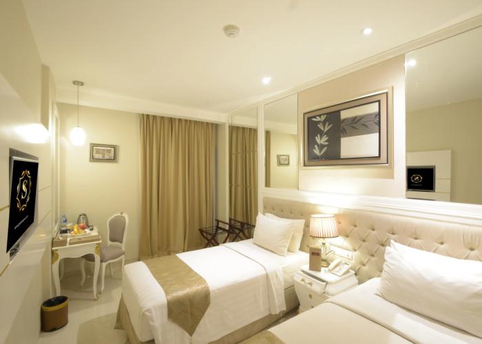 Grand Savero Hotel
