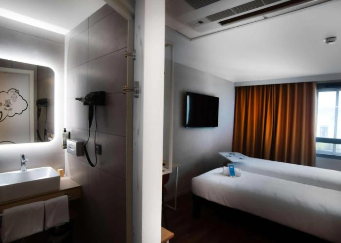 ibis Styles Clermont Ferrand Le Brezet Aeroport