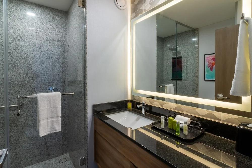 фото Hampton - Hilton Aguascalientes Downtown