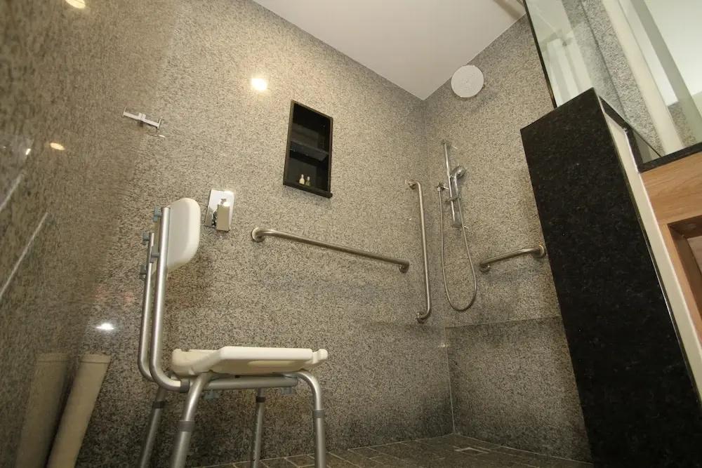 фото Hampton - Hilton Aguascalientes Downtown