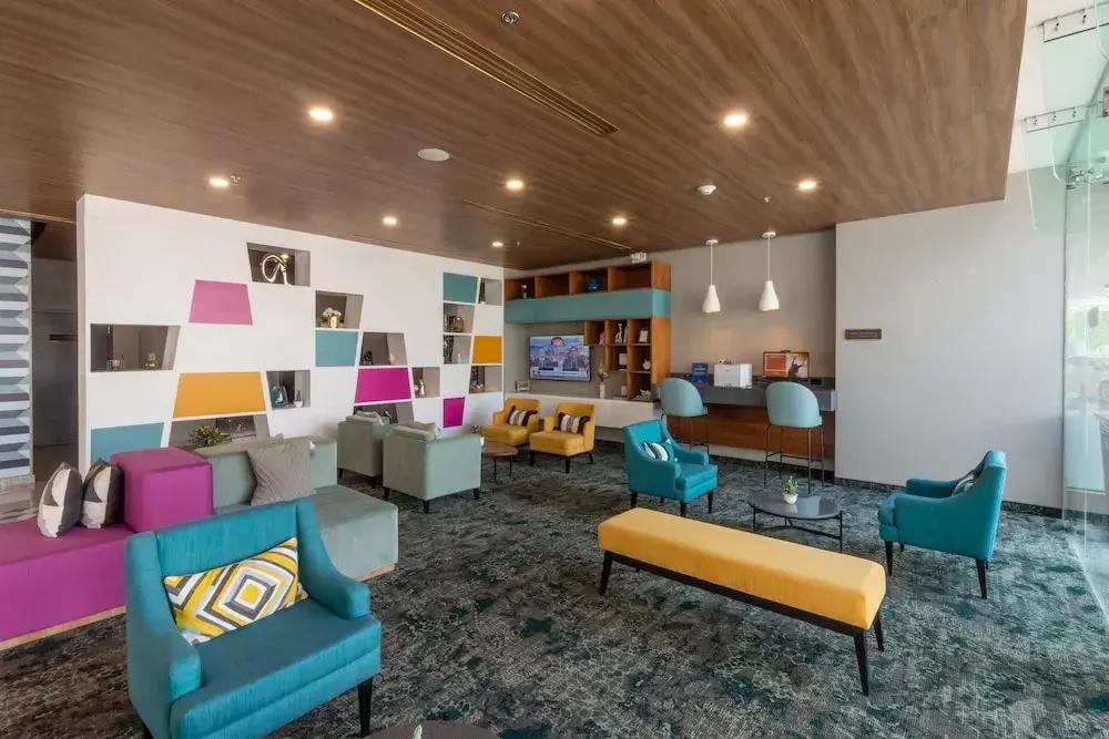 фото Hampton - Hilton Aguascalientes Downtown