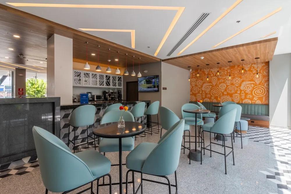 фото Hampton - Hilton Aguascalientes Downtown