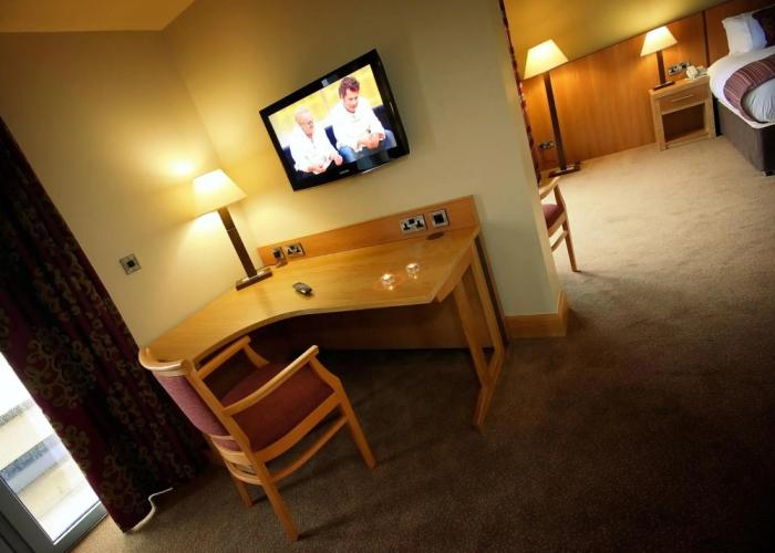 Belmore Court & Motel
