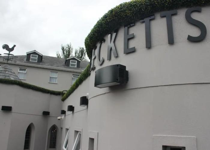 The Enniskillen Hotel and Motel