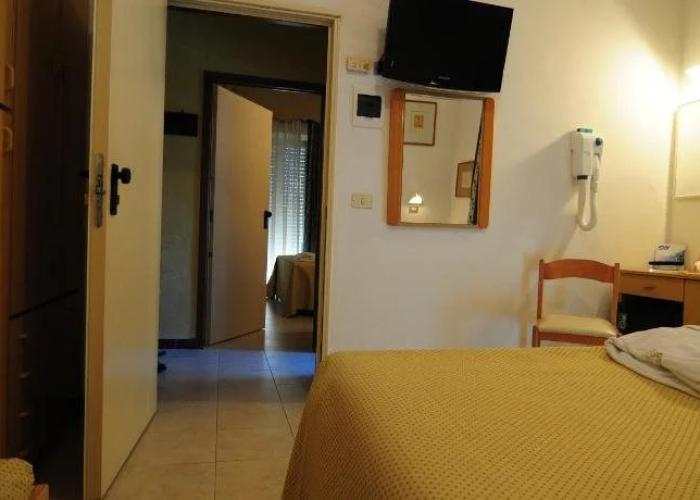 Hotel Ariella