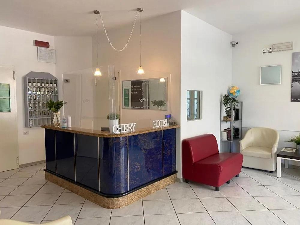 фото Hotel Chery