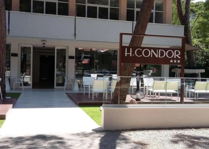 Hotel Condor