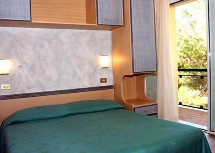 Hotel Ausonia