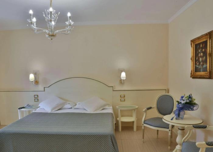 Hotel Globus, Sure Hotel Collection by Best Western