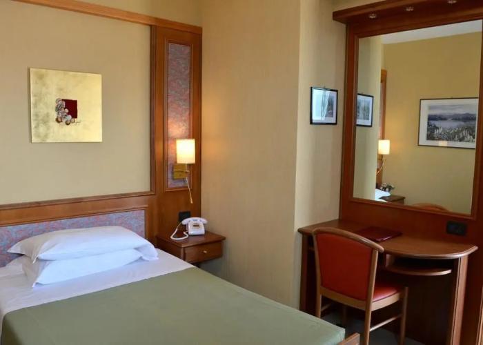 Hotel Bellevue Et Mediterranee