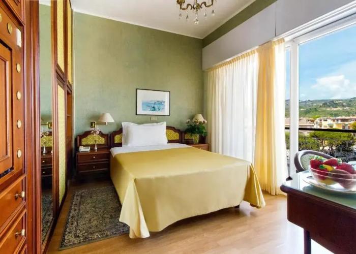 Hotel Bellevue Et Mediterranee