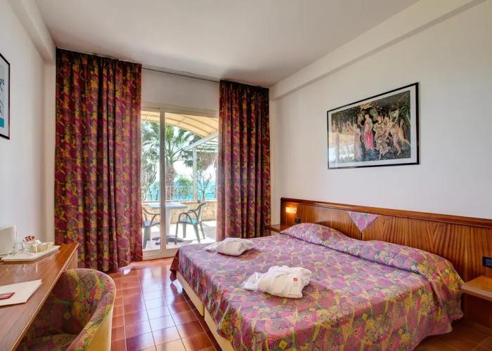 Hotel Antares Olimpo