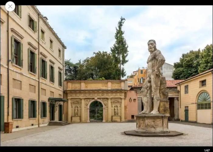 Palazzo Mantua Benavides Suites and Apartments