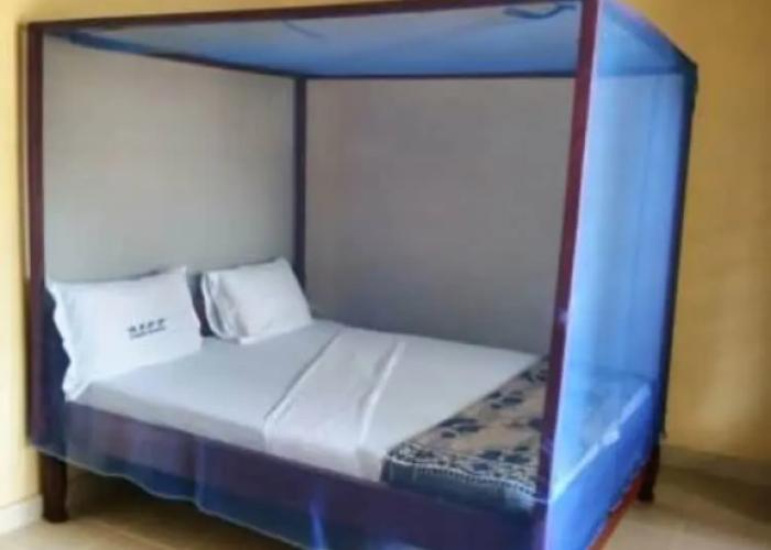 Diani Travelers Guest House