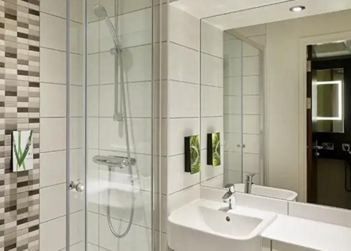 Premier Inn Glenrothes