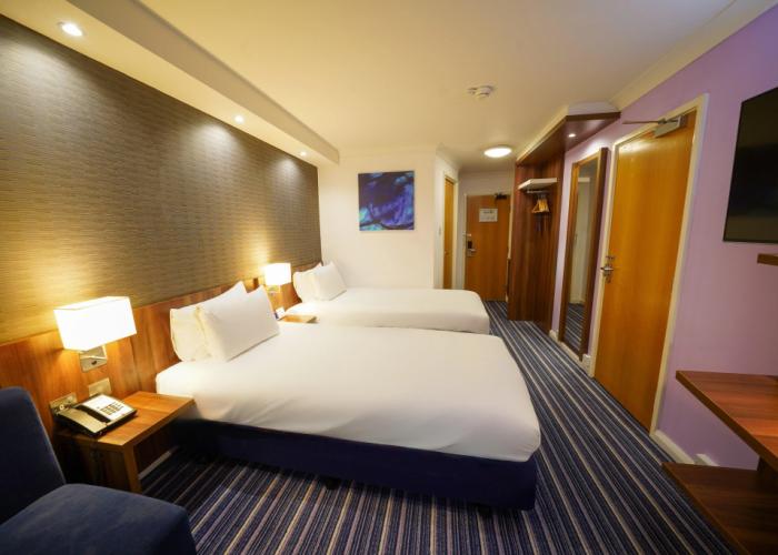 Holiday Inn Express Glenrothes by IHG