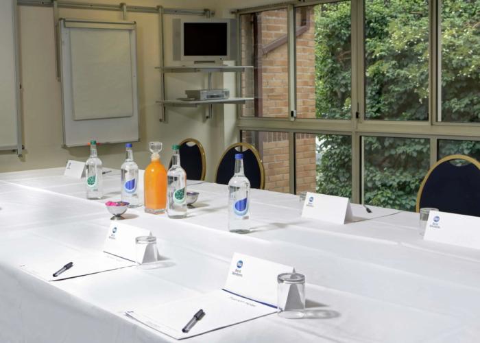 Tiverton Hotel Lounge & Venue