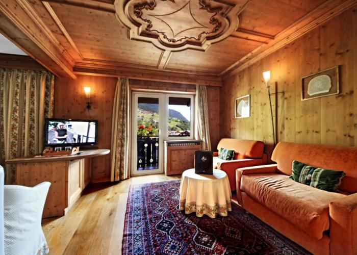 Hotel Baita Dei Pini