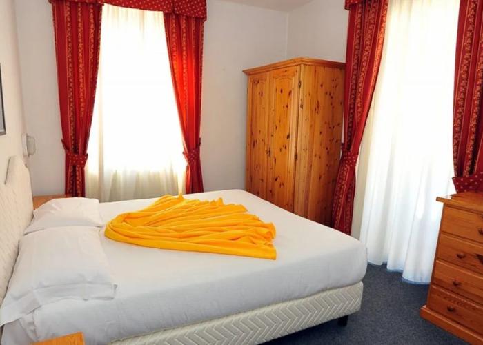 Hotel Capitani