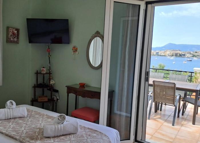 Garitsa bay Apartment