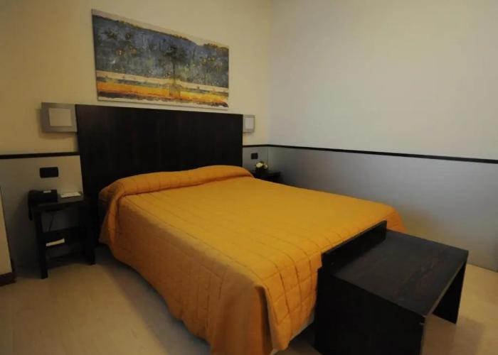 Euro Hotel