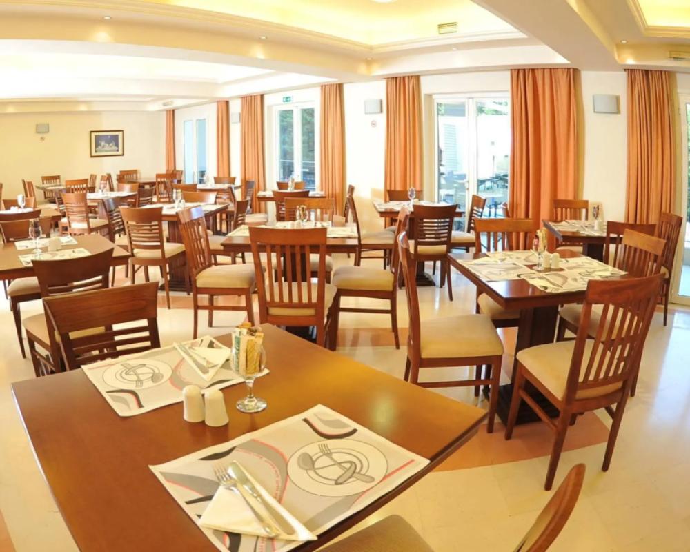 фото CNIC HELLINIS(formerly HOTEL HELLINIS)