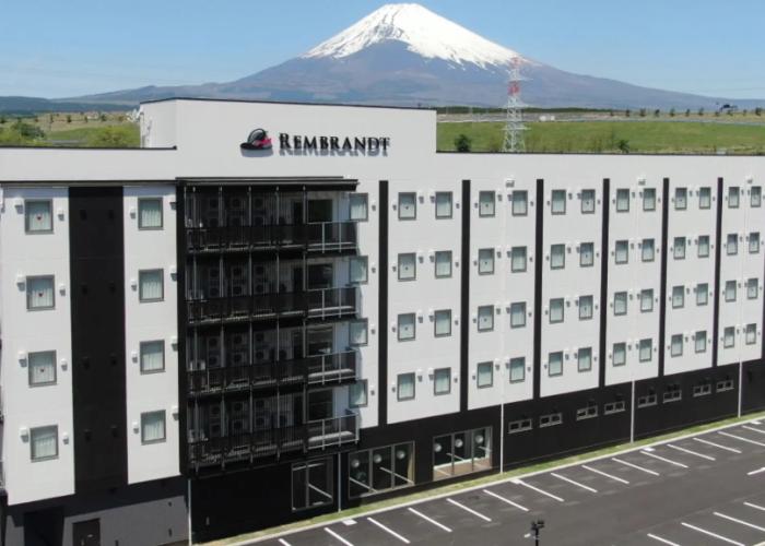 Rembrandt style Gotemba Komakado
