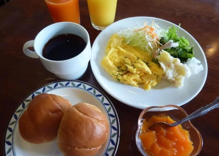 Kuwana Park Hotel