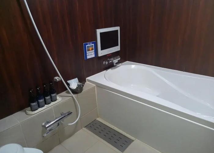 HOTEL C-PLUS - Adults Only