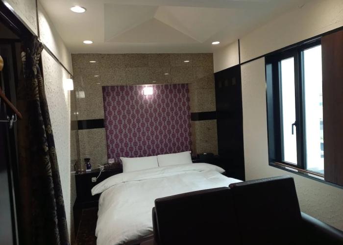 HOTEL C-PLUS - Adults Only