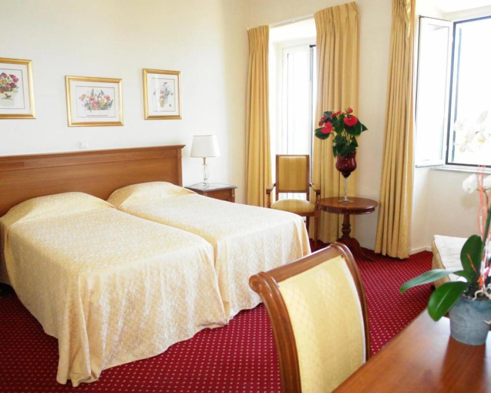 фото Cavalieri Hotel