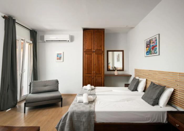 Folies Corfu Hotel Apartments