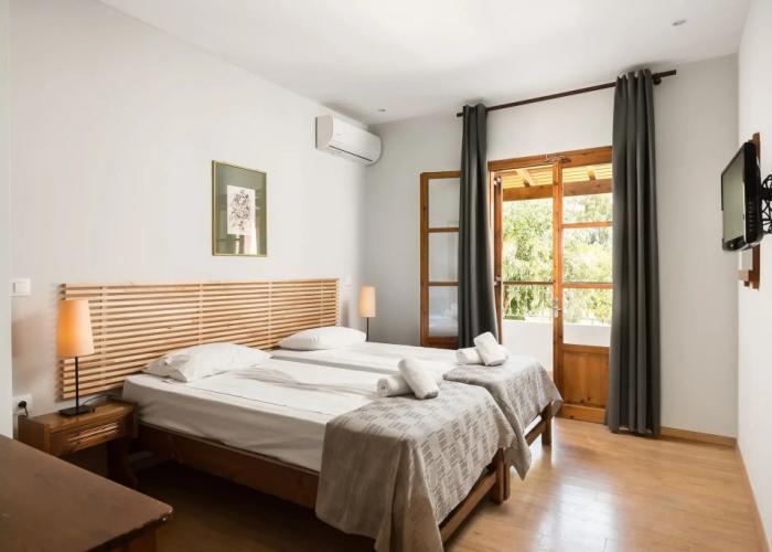 Folies Corfu Hotel Apartments