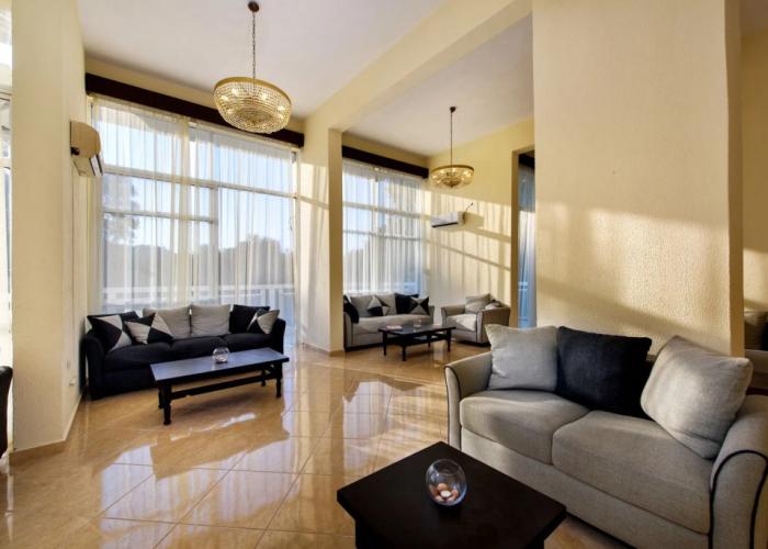 Amalia Hotel