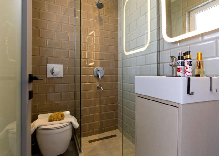 ANNUNZIATA URBAN SUITES by LOC HOSPITALITY