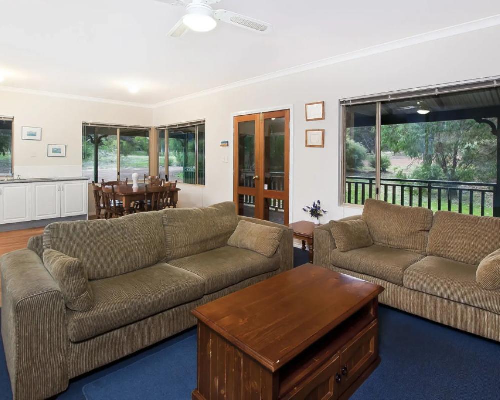 фото Yallingup Forest Resort