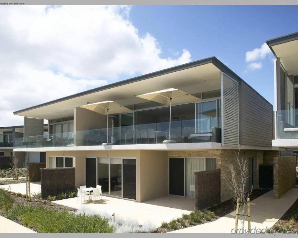 фото Smiths Beach Resort