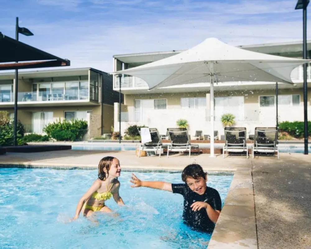 фото Smiths Beach Resort