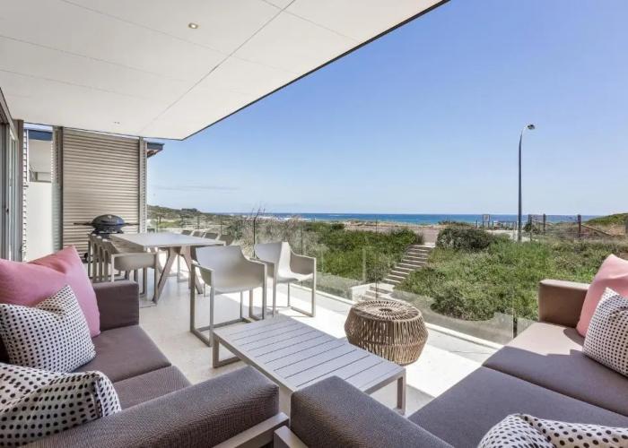 Smiths Beach Resort