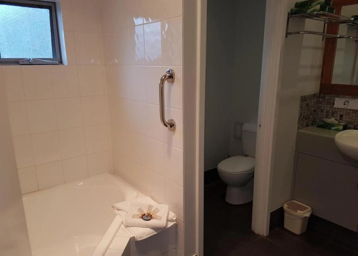 Adamsons Riverside Accommodation