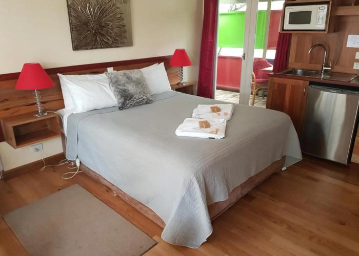 Adamsons Riverside Accommodation