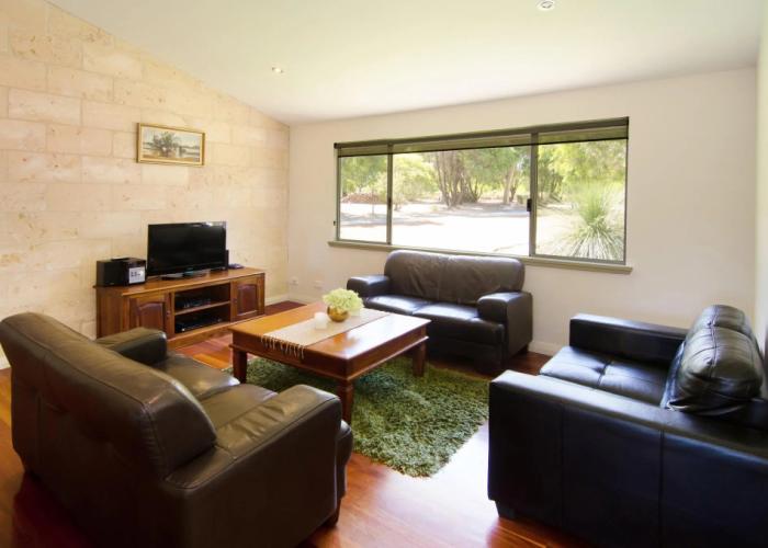 Acacia Chalets