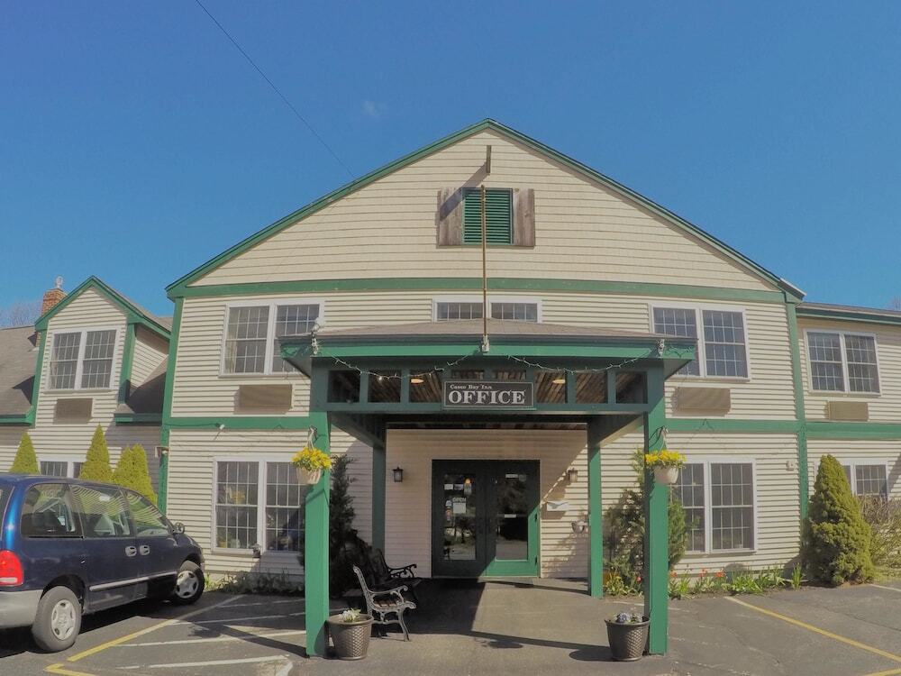 Casco Bay Inn