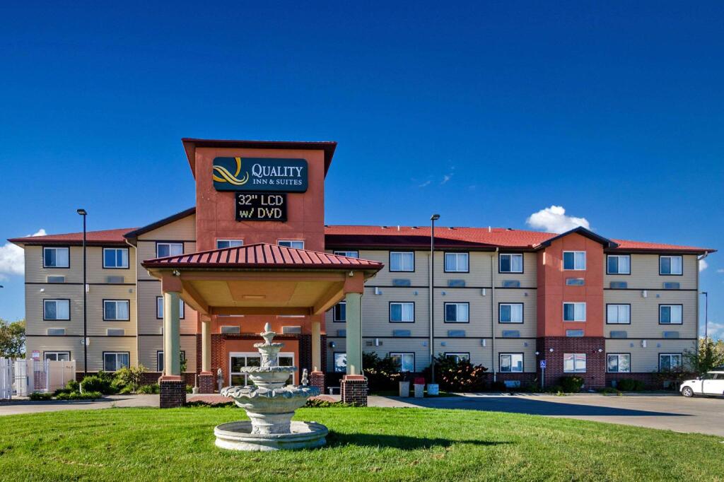 Holiday Inn Express Wichita North - Park City by IHG