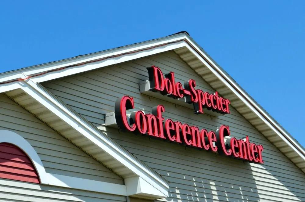 Fossil Creek Hotel And Suites