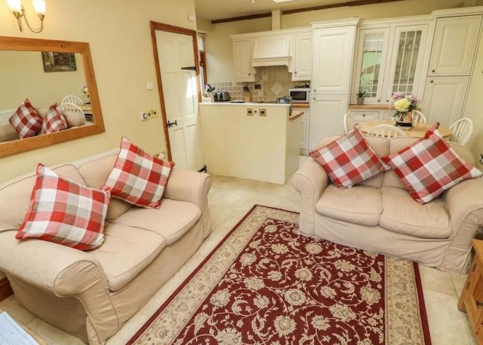 Courtyard Cottage