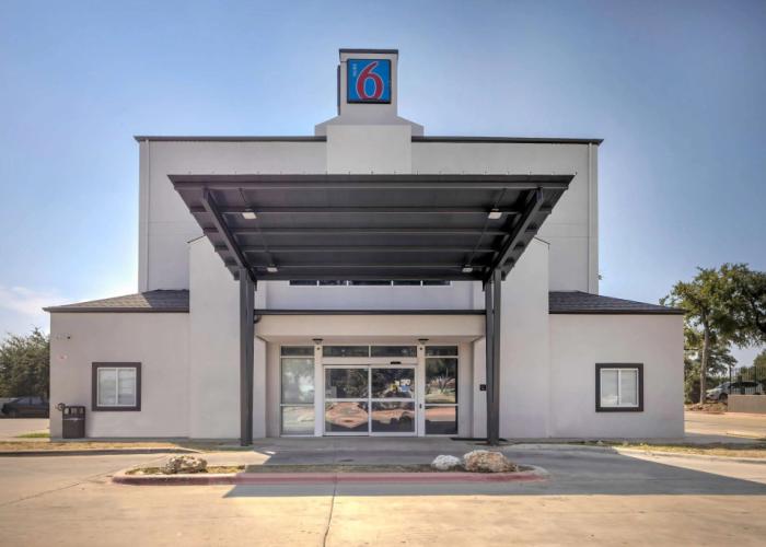 Motel 6 Cedar Park, TX